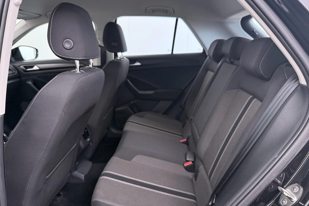 Volkswagen T-Roc – foto 12