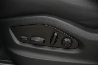 Porsche Cayenne – thumbnail 24