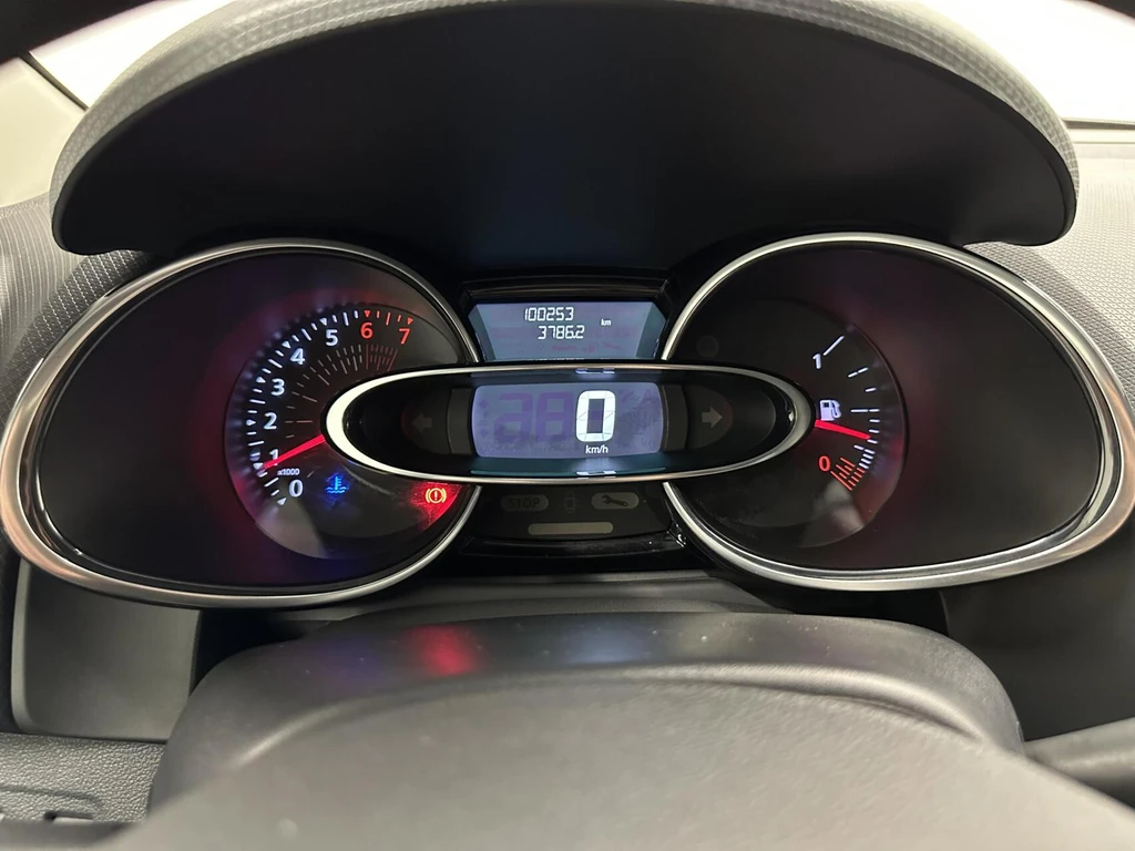 Renault Clio – foto 22