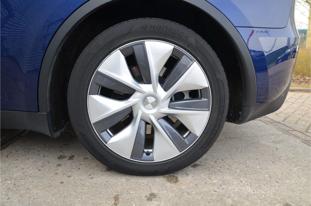 Tesla Model Y – foto 34