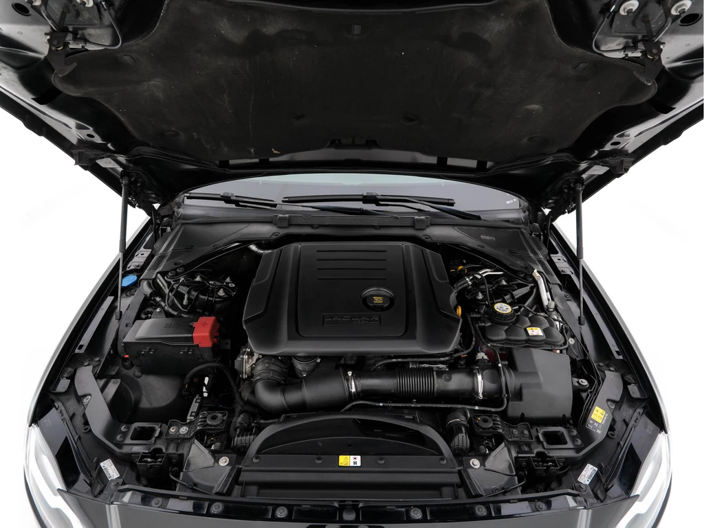 Jaguar XF – foto 30