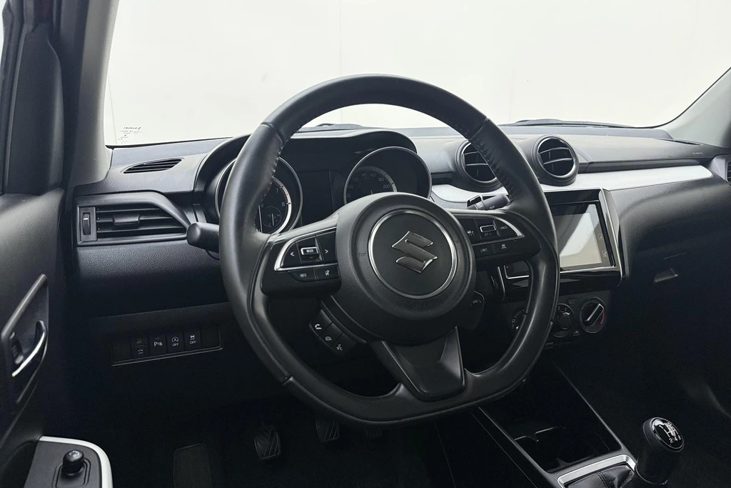 Suzuki Swift – foto 31