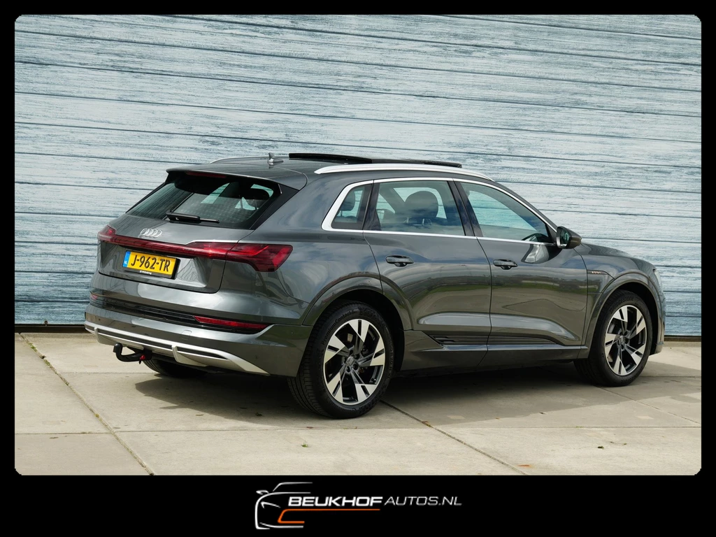 Audi e-tron – foto 9