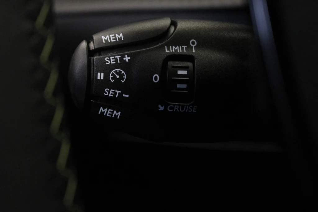 Peugeot 208 – foto 21