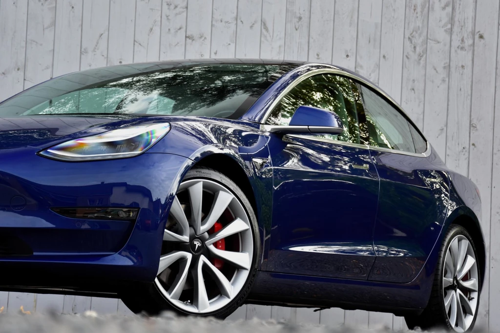 Tesla Model 3 – foto 2