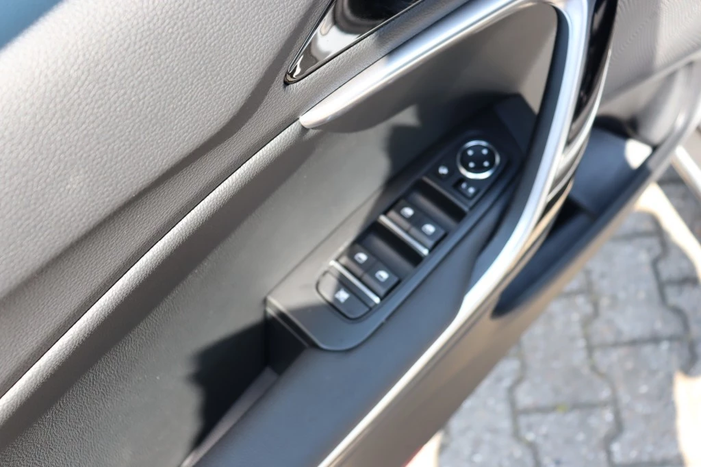 Kia XCeed – foto 10