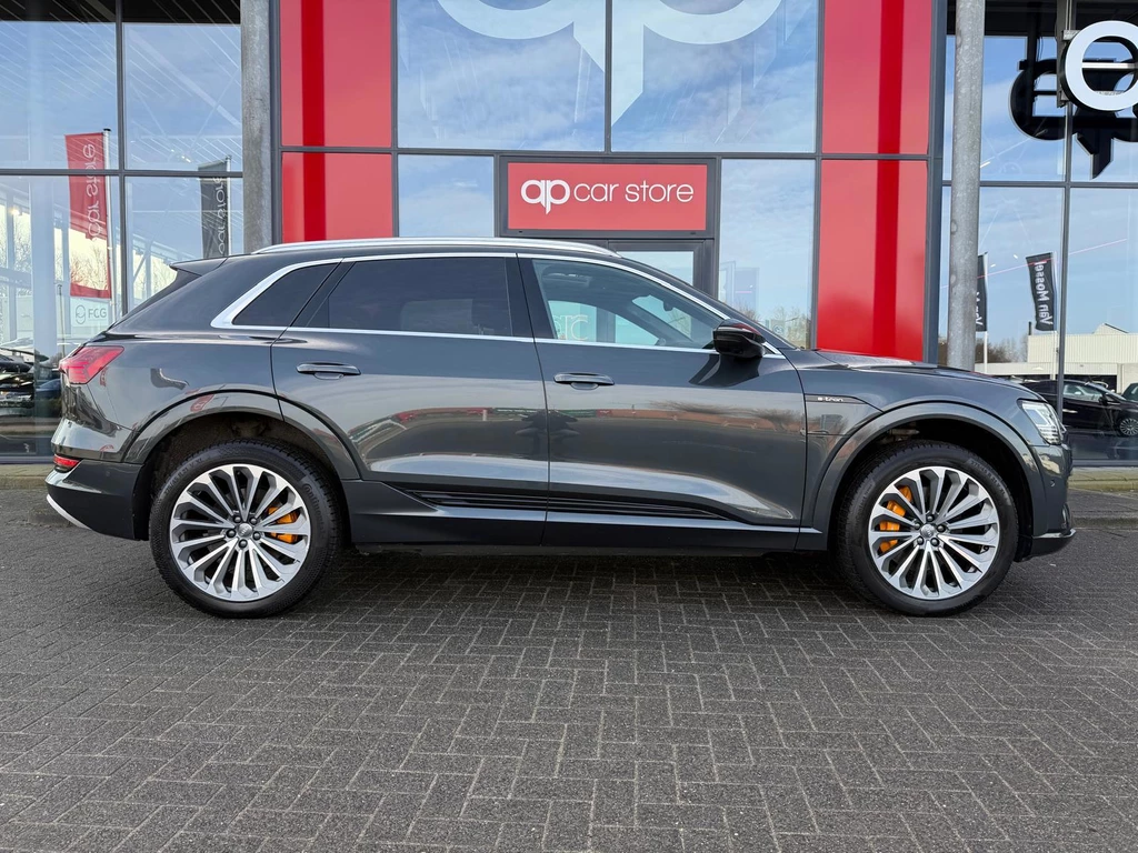 Audi e-tron – foto 5