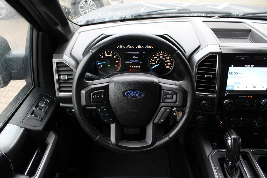 Ford F-150 – foto 17