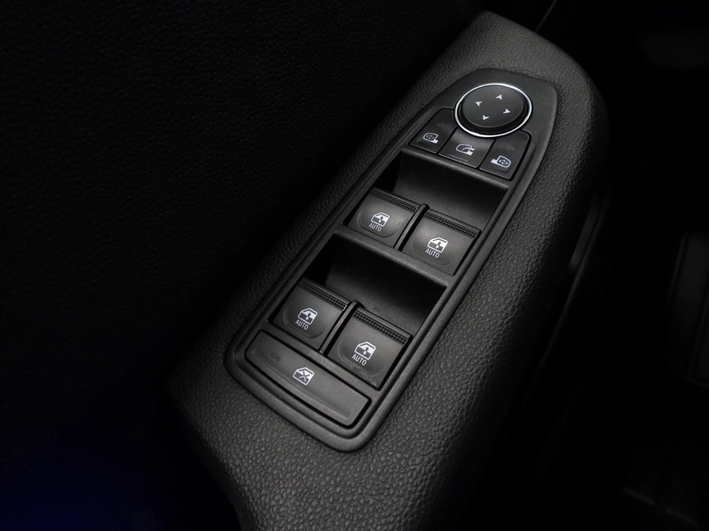 Renault Clio – foto 24
