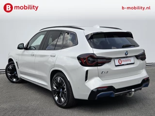 BMW iX3 – thumbnail 3