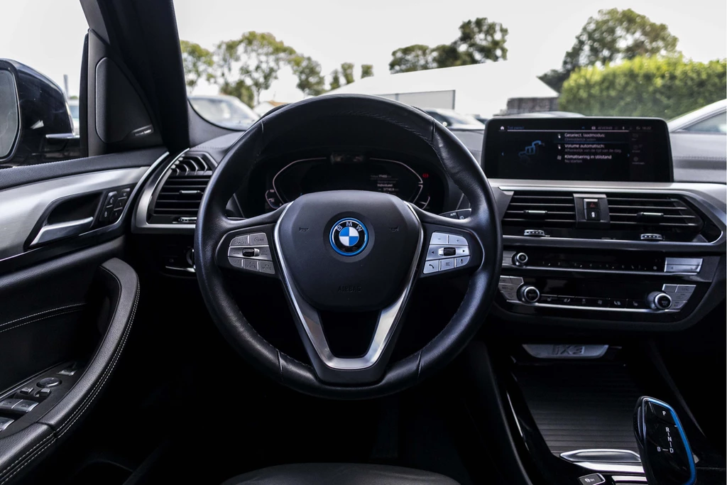 BMW iX3 – foto 10