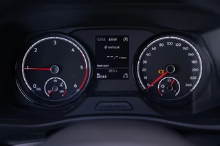 Volkswagen Transporter – thumbnail 23