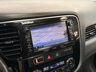 Mitsubishi Outlander – thumbnail 9