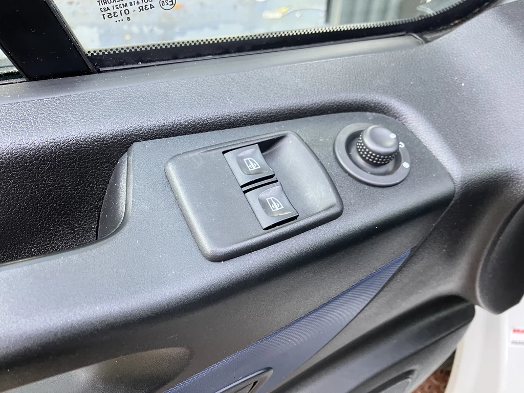 Opel Vivaro – foto 13