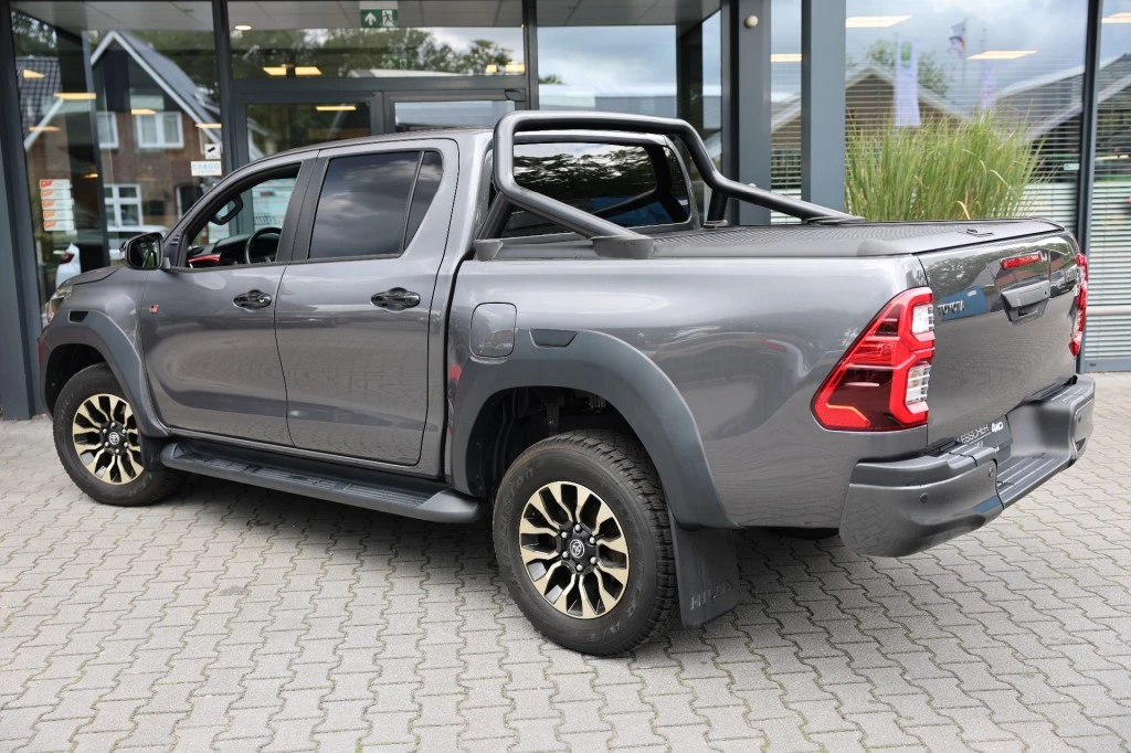 Toyota Hilux – foto 4