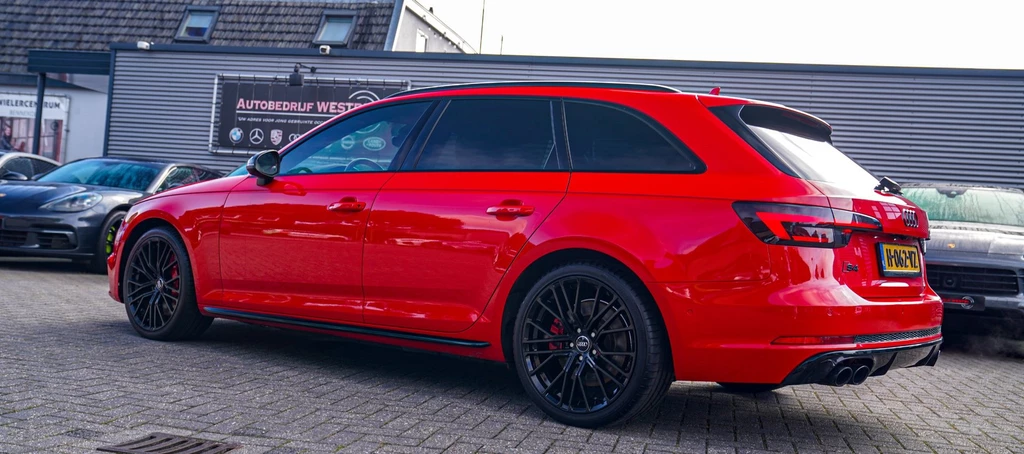 Audi S4 – foto 6