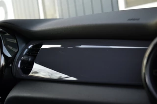 MINI One Cabrio – thumbnail 3