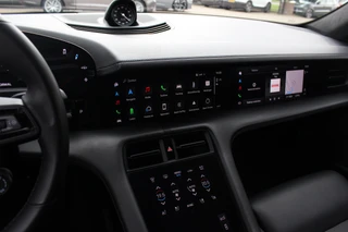 Porsche Taycan – thumbnail 21