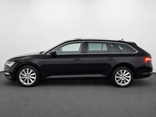 Škoda Superb – thumbnail 3