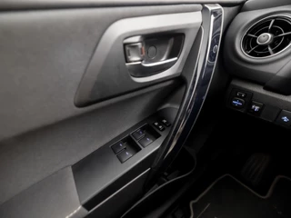 Toyota Auris – thumbnail 25
