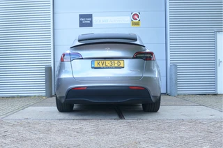 Tesla Model Y – thumbnail 2