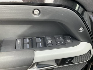 Land Rover Defender – thumbnail 32