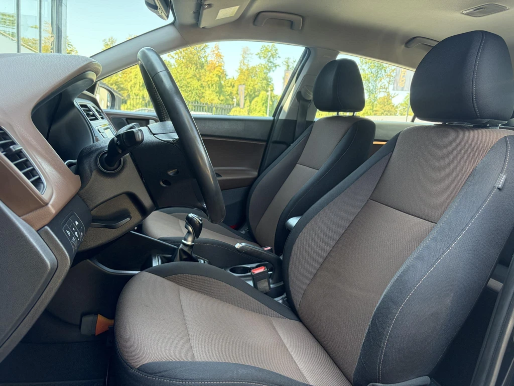 Hyundai i20 – foto 10
