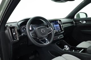 Volvo XC40 – thumbnail 6
