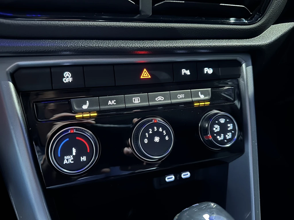 Volkswagen T-Roc – foto 21