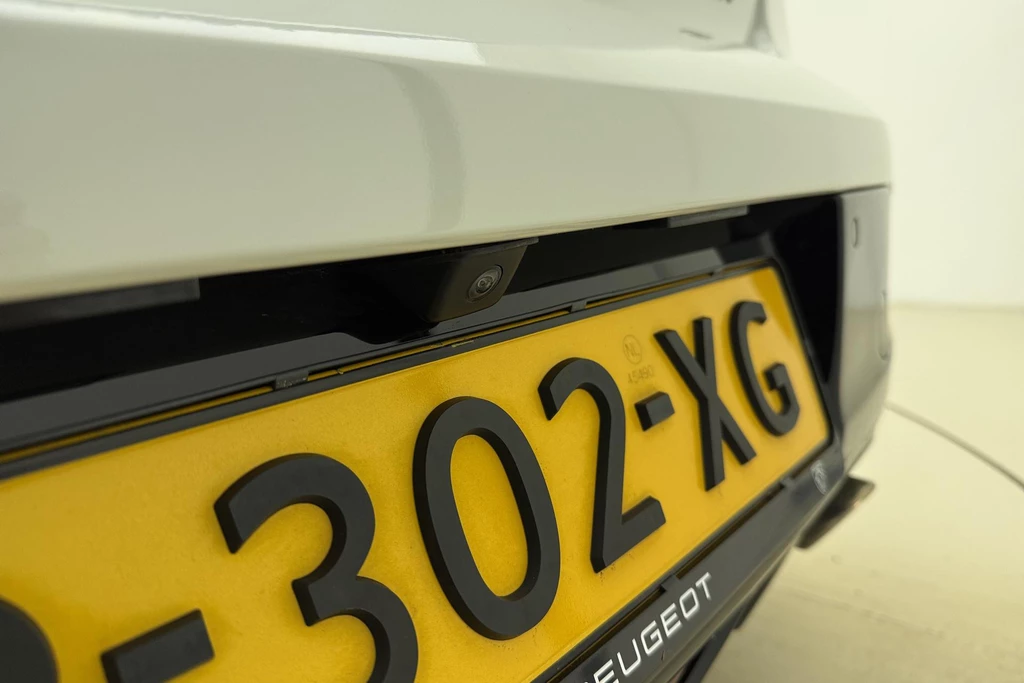 Peugeot 208 – foto 11