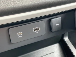 Land Rover Defender – thumbnail 47