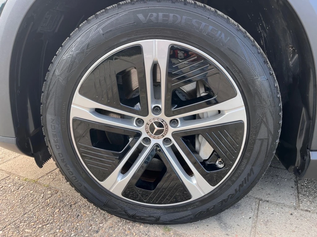 Mercedes-Benz EQE – foto 17