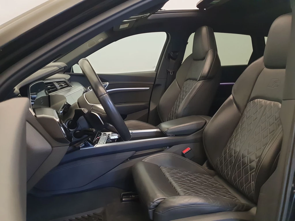 Audi e-tron – foto 19