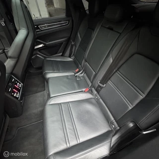 Porsche Cayenne – thumbnail 23