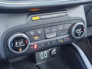 Ford Kuga – thumbnail 28