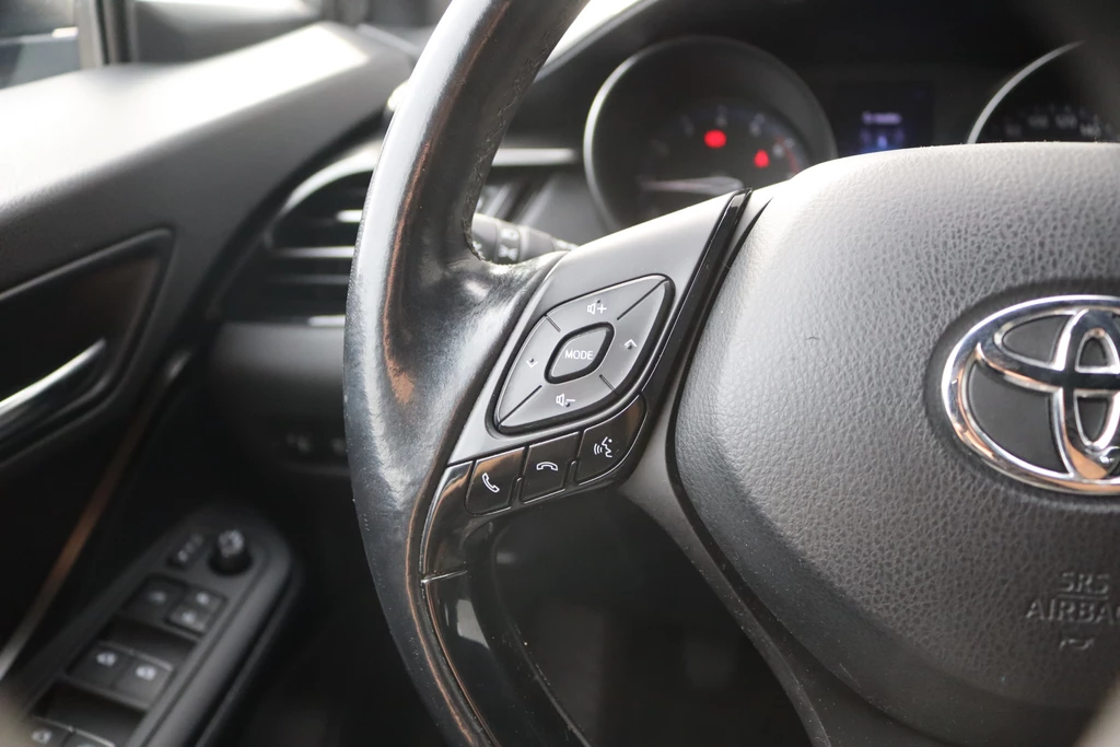 Toyota C-HR – foto 18
