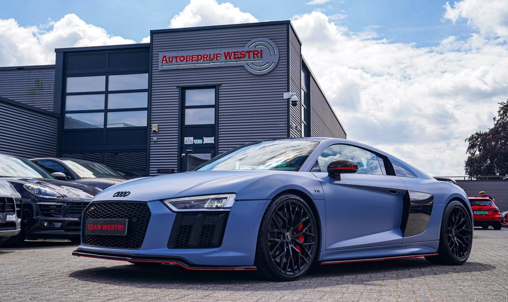 Audi R8 – foto 1