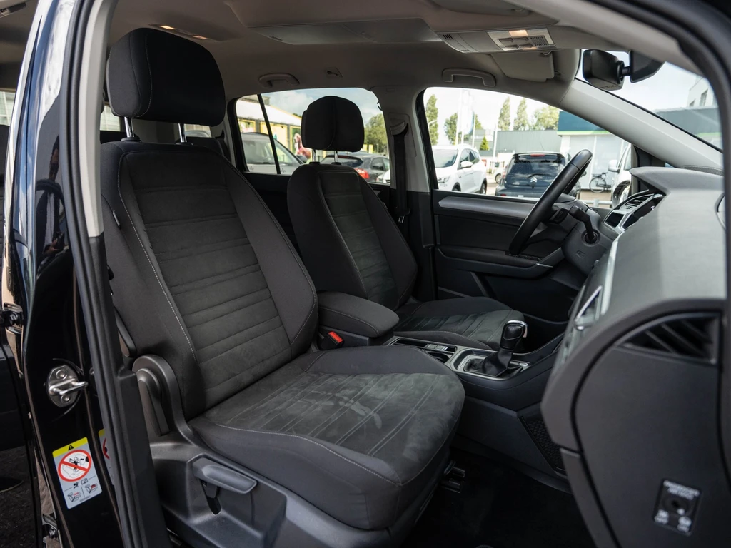 Volkswagen Touran – foto 35