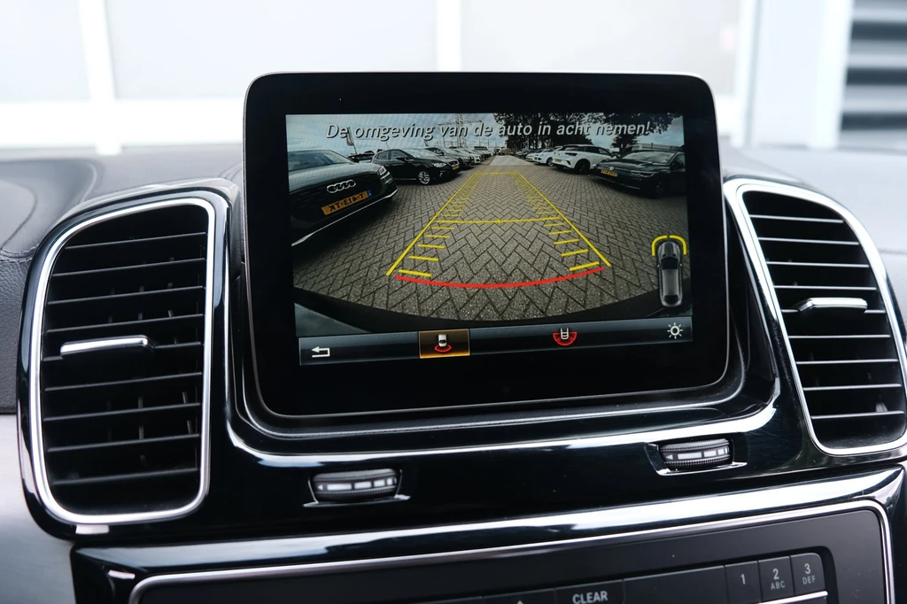 Mercedes-Benz GLE – foto 23