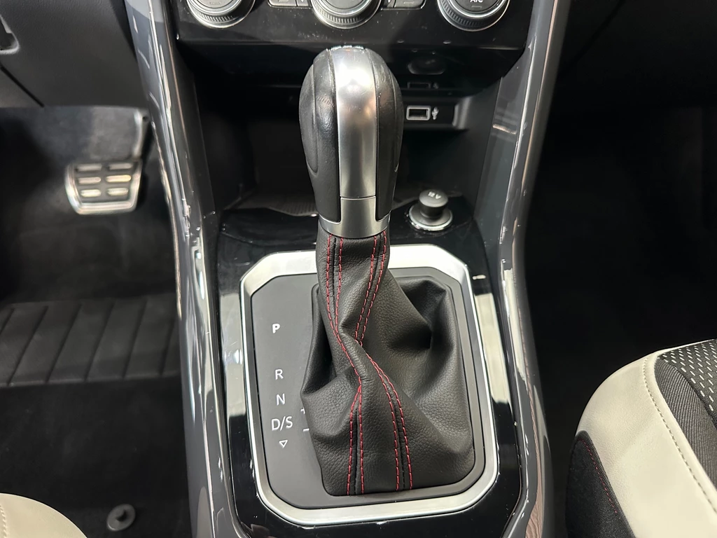 Volkswagen T-Roc – foto 21