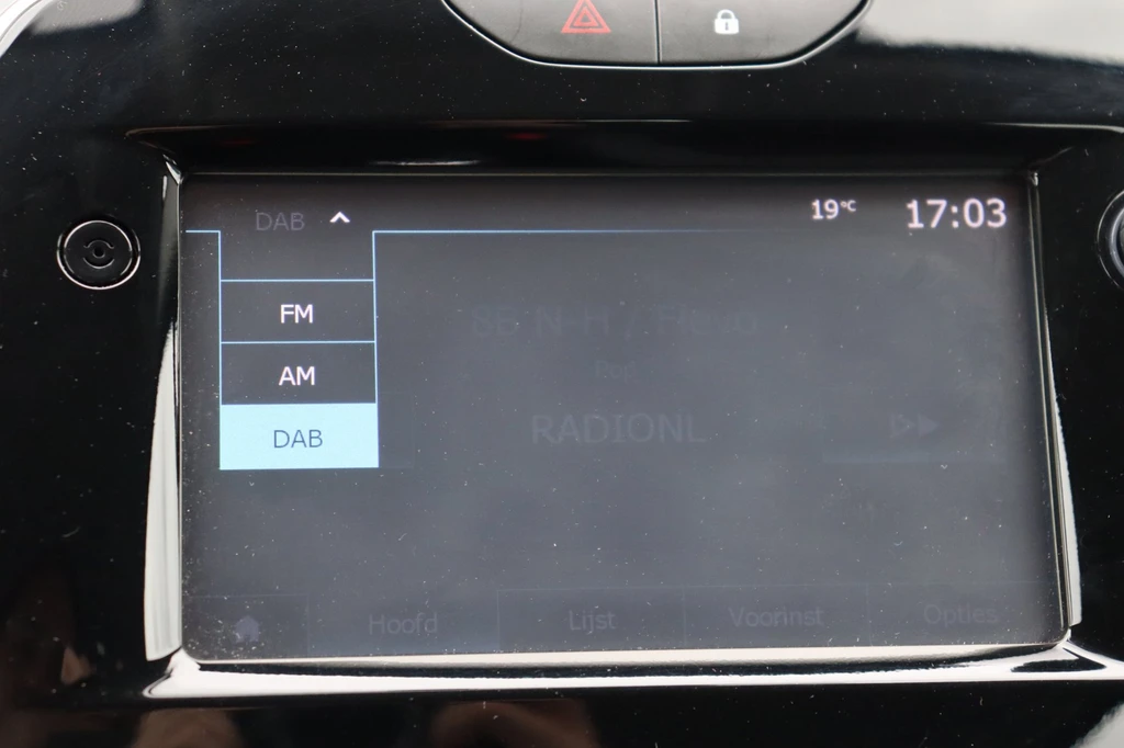 Renault Clio – foto 17