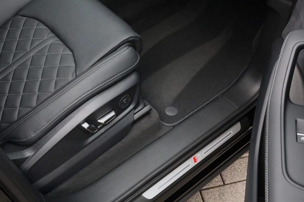 Audi Q7 – foto 38