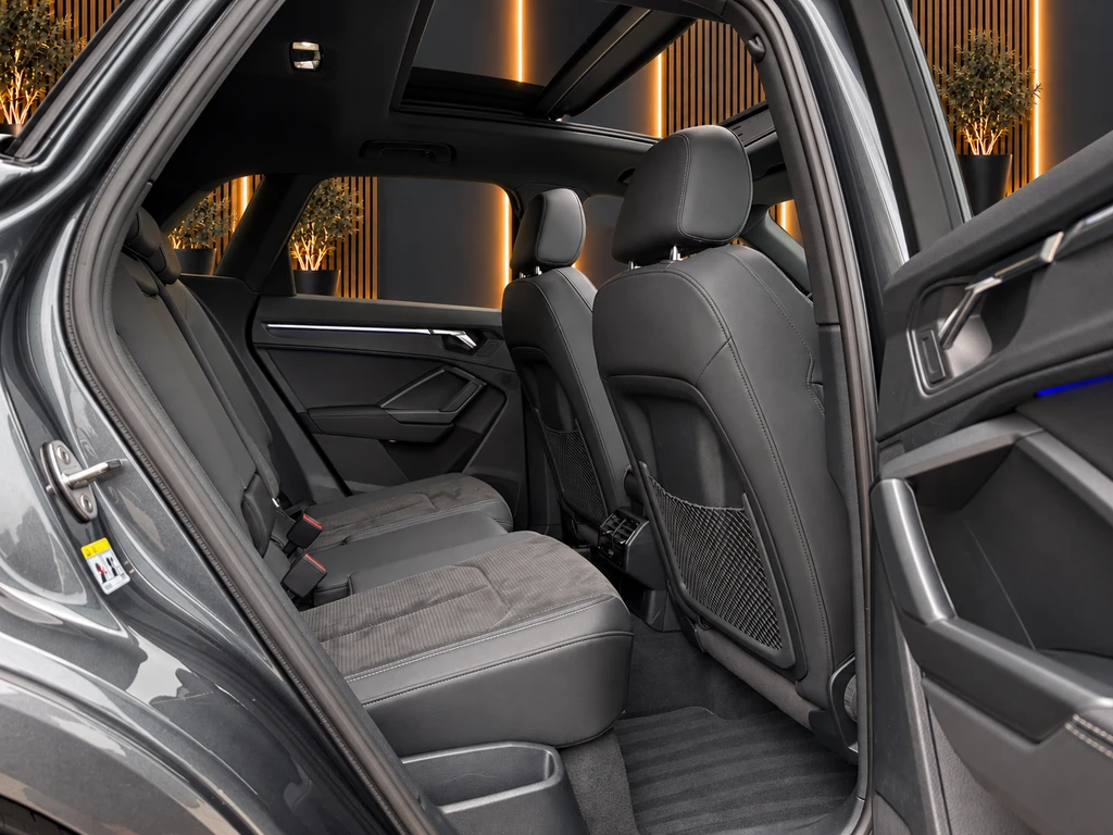 Audi Q3 – foto 18