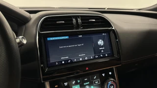Jaguar XE – thumbnail 44