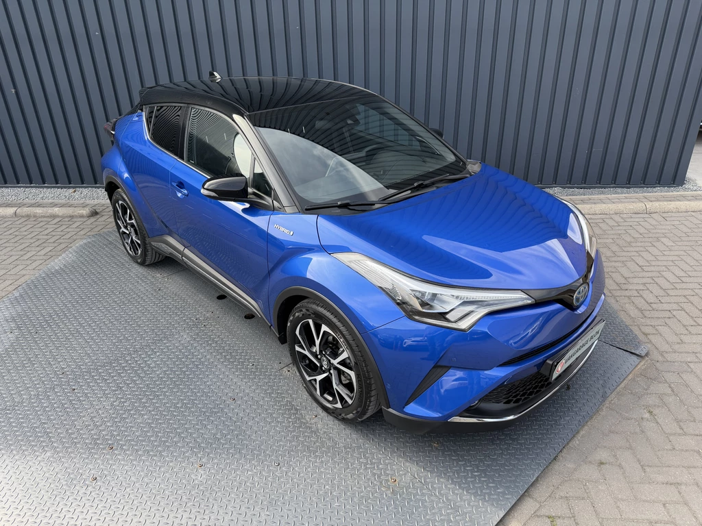 Toyota C-HR – foto 11