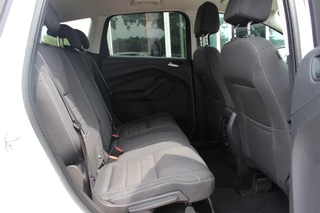 Ford Kuga – thumbnail 14