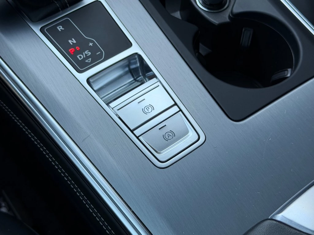Audi S6 – foto 42