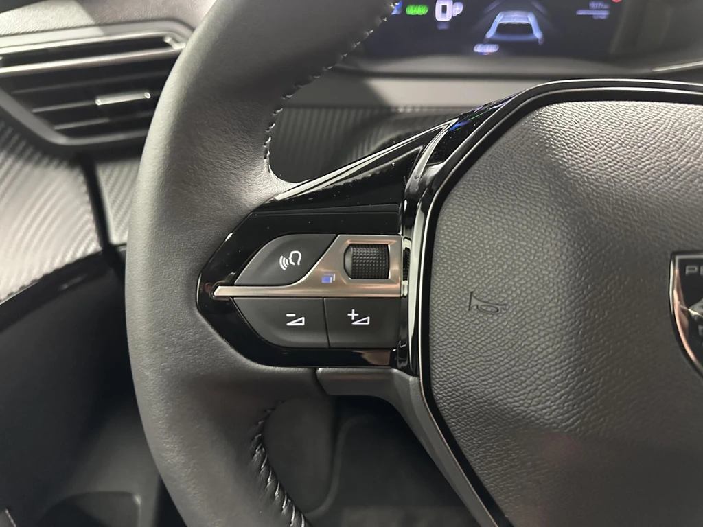 Peugeot e-208 – foto 19