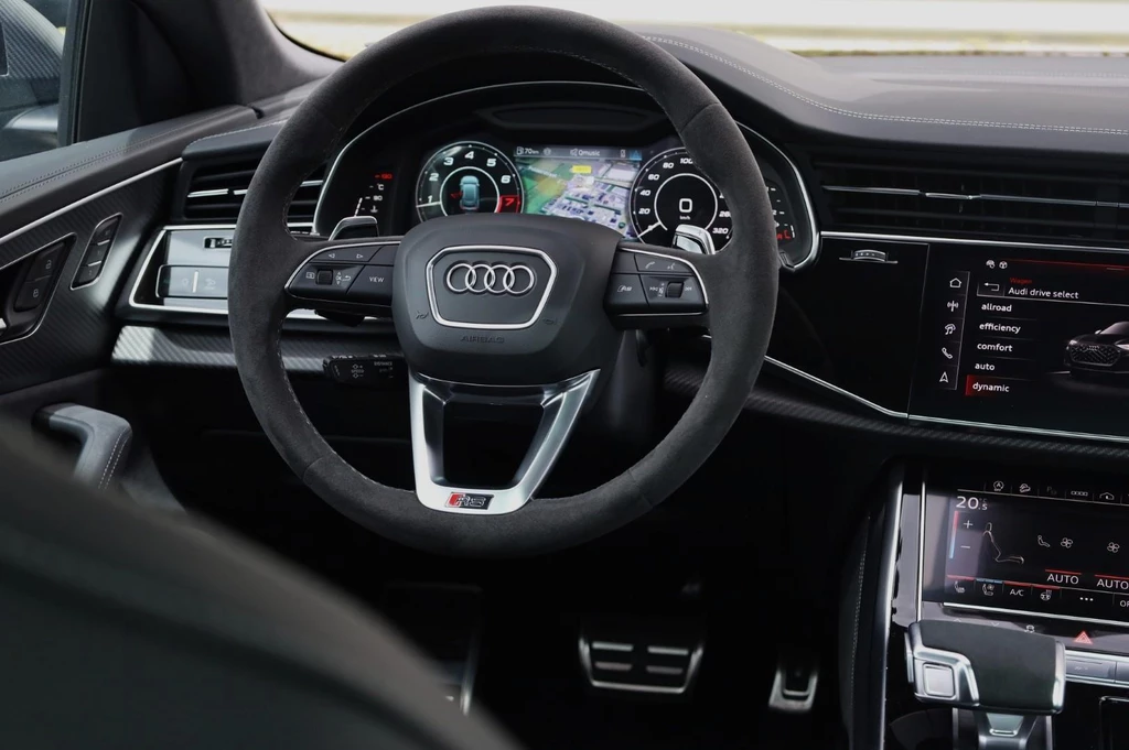 Audi RSQ8 – foto 26