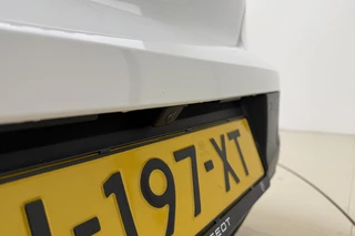 Peugeot 208 – thumbnail 10